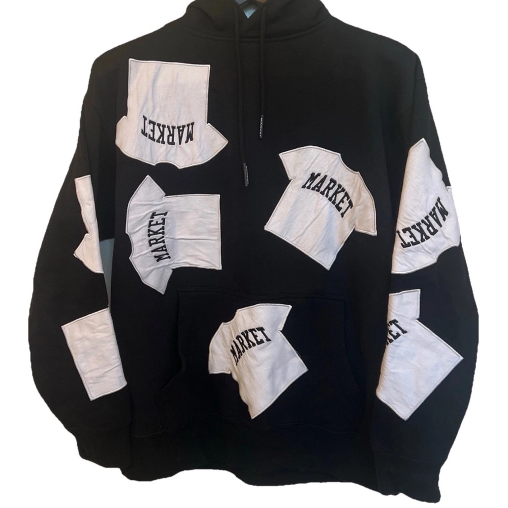 MARKET X UO EXCLUSIVE T-shirt Patch Hoodie Sweatshirt in Size Large